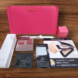 Furla Babylon Zip Wallet Pink + JBeauty
